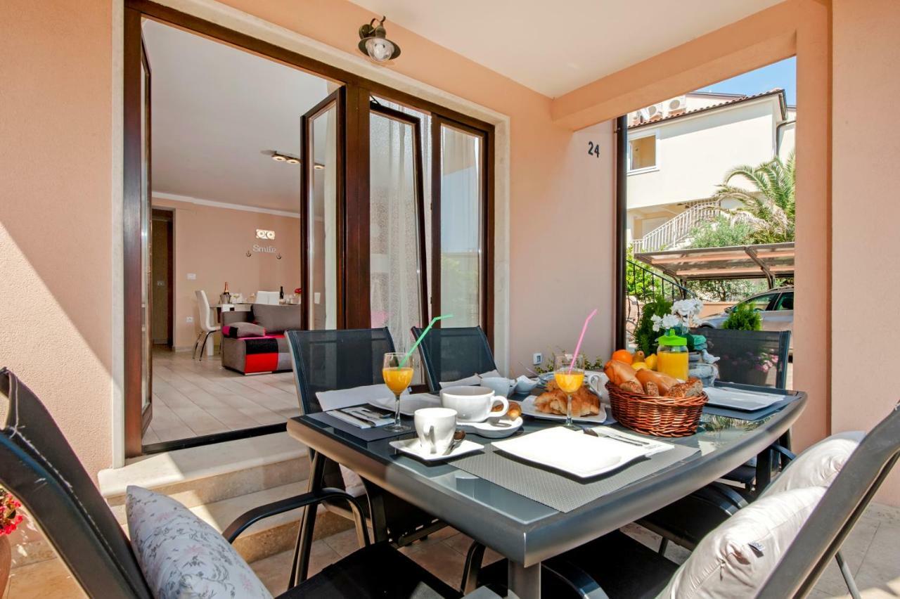 Apartment Villa Baric 4412 Ровинь Экстерьер фото